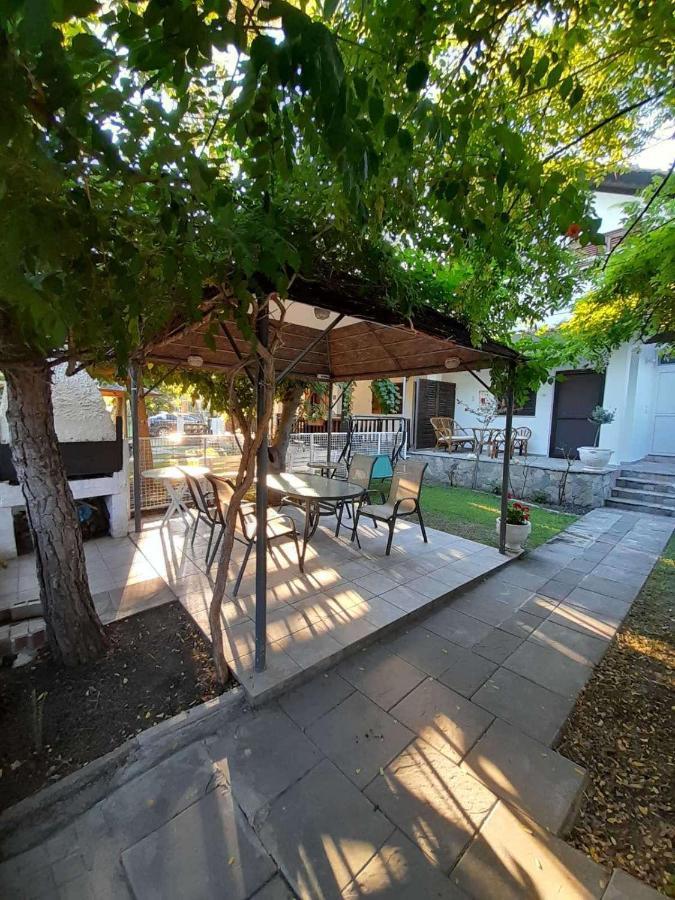 Olympian Chalet Paralía المظهر الخارجي الصورة