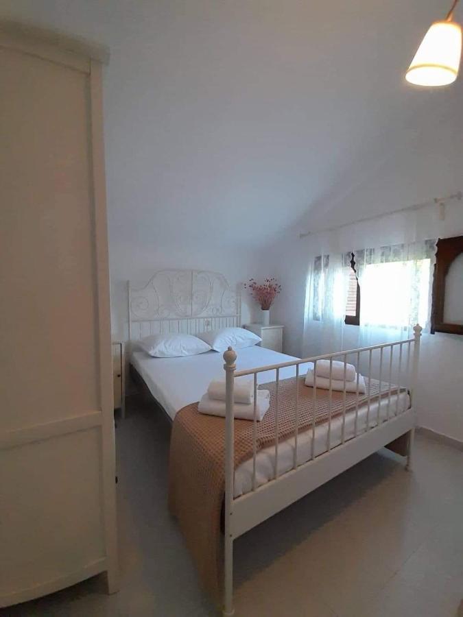 Olympian Chalet Paralía المظهر الخارجي الصورة